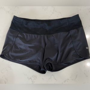 Lululemon Speed Up low-rise lined shorts, 2.5” size 8